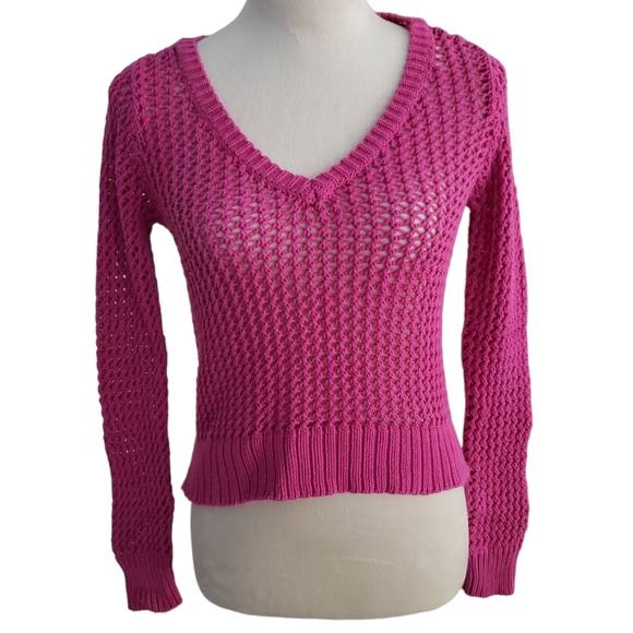 Aeropostale Sweaters - Aeropostale Pink V Neck Sweater Size S